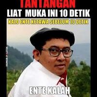 dukung-ketua-bem-ui-fadli-zon-tulis-sajak-peluit-kartu-kuning