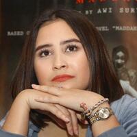 prilly-latuconsina-rahasiakan-kerjaannya-di-los-angeles