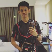 pro-gamer-merangkap-youtuber-mobile-legends-favorit-ts