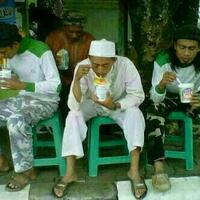 usai-lepas-jilbab-artis-cantik-super-kaya-raya-ini-kepergok-tenteng-tas-kw