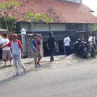 sedang-pimpin-misa-pastor-gereja-st-lidwina-sleman-diserang