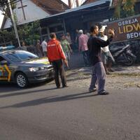 gereja-st-lidwina-sleman-diserang-pria-berpedang-empat-orang-jadi-korban