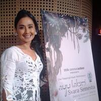 setelah-pengabdi-setan-ayu-laksmi-kebanjiran-tawaran-main-film-horor