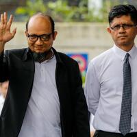 novel-pulang-fahri-hamzah-sebaiknya-dia-kembali-ke-polri-saja