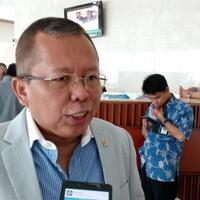 ppp-serahkan-cawapres-kepada-jokowi