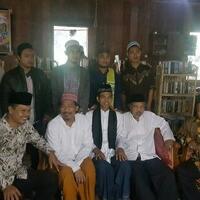 pertemuan-relawan-tgb-di-jogja-dihadiri-ustaz-abdul-somad