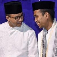 anies-dua-malam-bersama-ustaz-somad-ada-sastra-pada-kata-katanya