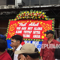 massa-pro-dan-kontra-ahok-mulai-berdatangan-ke-pn-jakut