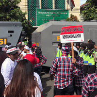 demo-sidang-pk-ahok-sepi-ruhut-sitompul-kaitkan-anies-baswedan