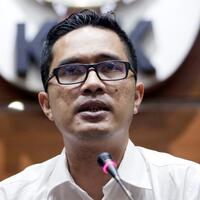 kpk-dalami-proses-suap-hingga-kode-cheese