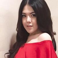 pakai-sandal-jepit-tina-toon-merasa-dipandang-sebelah-mata-oleh-pelayan-resto