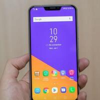 asus-zenfone-5-tak-malu-malu-jiplak-total-tampilan-iphone-x