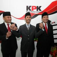 si-pemburu-koruptor-kini-bidik-bandar-narkoba