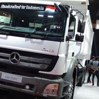 penuhi-kebutuhan-sektor-logistik-truk-mercedes-benz-axor-2528r-hadir-di-indoensia