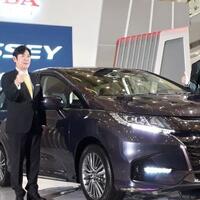 generasi-new-honda-odyssey-yang-meluncur-dilego-rp-700-jutaan
