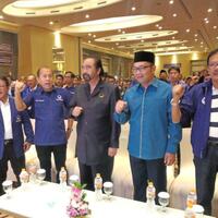 surya-paloh-dan-ridwan-kamil-hadiri-konsolidasi-nasdem-se-jabar