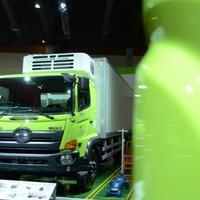 hino-tawarkan-solusi-bisnis-transportasi-kargo-dan-penumpang-di-giicomvec