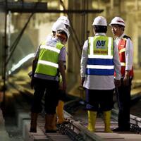 jokowi-pastikan-mrt-jakarta-beroperasi-maret-2019