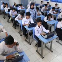 78-persen-peserta-ujian-nasional-2018-sudah-berbasis-komputer