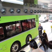 halte-bus-pintar-pertama-di-dunia-ini-diuji-di-singapura