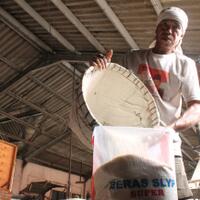 tunggak-rastra-rp55-miliar-157-kades-dipanggil-kejari-tangerang