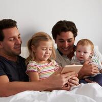 teruntuk-para-orang-tua-dan-calon-orang-tua-perhatikanlah-mereka