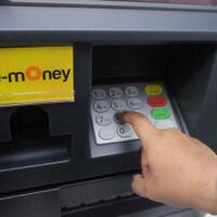 saldo-puluhan-nasabah-raib-di-surabaya-begini-penjelasan-bank-mandiri