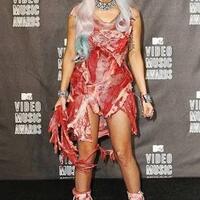 foto-fulgar-dan-sexy-lady-gaga-pas-manggung-bb18-dikit-gan