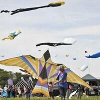 kebiasaan-yang-sering-dilakukan-saat-musim-layangan-tiba