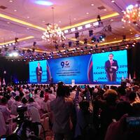 jokowi-bedakan-kritik-dengan-nyinyir