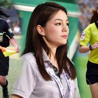wasit-sepakbola-cantik-asal-indonesia