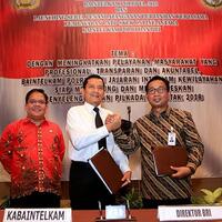 mudahkan-pembayaran-bri-luncurkan-skck-online-bersama-baintelkam-polri