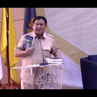 us-army-ngundang-novelis-ghost-fleet-sebagai-pembicara