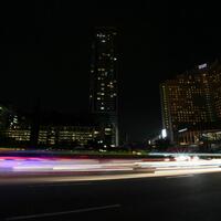 kegiatan-earth-hour-mampu-kurangi-beban-listrik-dki-hingga-5