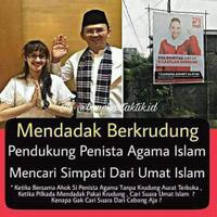 lautan-manusia-sambut-ustaz-somad-dan-tgb-di-wajo