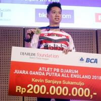 kevin-sanjaya-unggah-foto-cewek-cantik-netizen-heboh