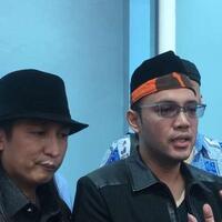 sandy-tumiwa-menantang-kekasih-tessa-kaunang-untuk-menemuinya