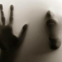 4-kisah-penampakan-hantu-paling-konyol-dari-seluruh-dunia