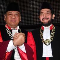 anwar-usman-innalillahi-wa-innailaihi-rajiun