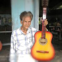 mengenal-gitar-sipaholon-dan-karal-hutagalung