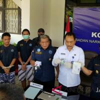 mahasiswa-undip-diringkus-bnn-karena-membeli-ekstasi-dari-belanda