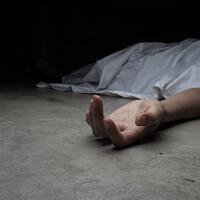 seorang-pria-tewas-bersimbah-darah-di-lebak-bulus