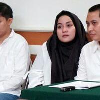 akui-jadi-teman-lesbi-bos-first-travel-esti-bergelimang-harta