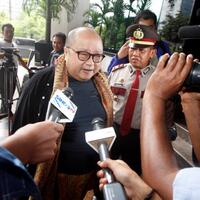 jaya-suprana-pemecatan-terawan-melanggar-hak-konsumen