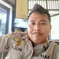 jones-merapatini-dia-penampakan-lokalisasi-di-jepang