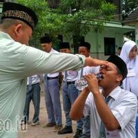 ada-ritual-minum-air-keteguhan-jelang-unbk-sma-di-tuban