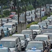 solusi-kemacetan-era-sutiyoso-ahok-hingga-anies