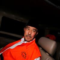 kpk-jebloskan-bupati-bandung-barat-ke-bui