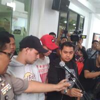 polisi-buru-penjual-sabu-ke-riza-shahab