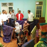 dukung-sdgs-pjb-kembangkan-kampung-batik-betawi-di-bekasi